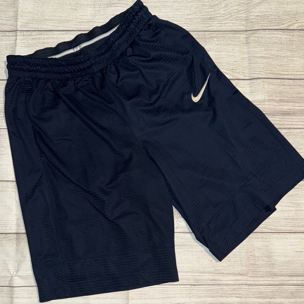 Nike Black Athletic Shorts Lightweight Performance